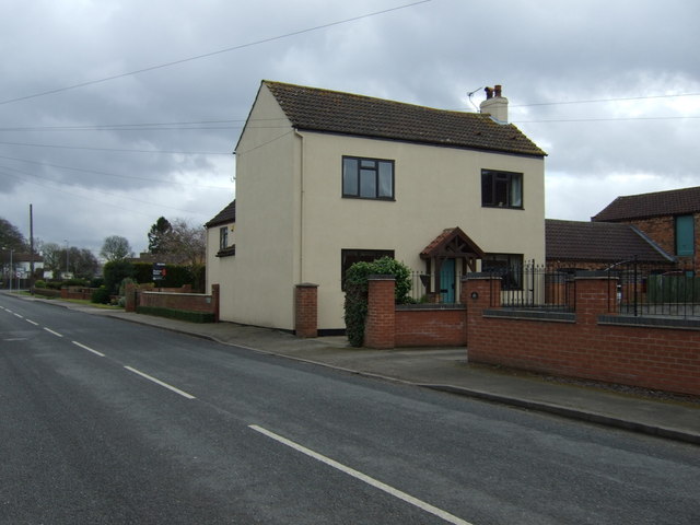 House on Akeferry Road, Graizelound