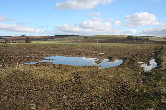 waterlogged-ground-anne-burgess-cc-by-sa-2-0-geograph-britain-and