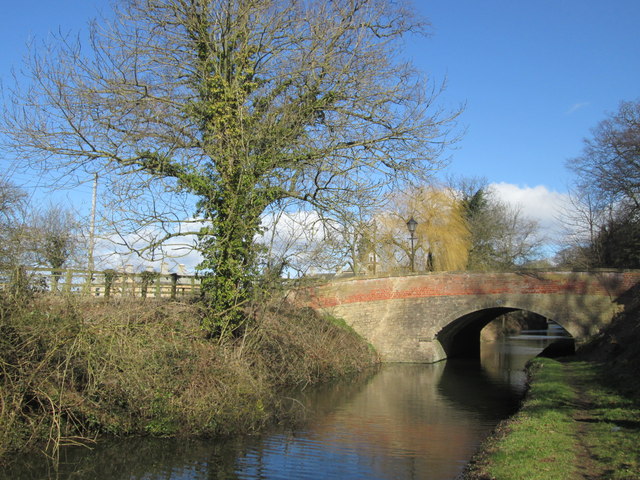 Chesterfield Canal Bridge 47 near Osberton hall