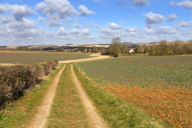 The Viking Way © David P Howard :: Geograph Britain and Ireland