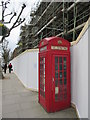 TQ2582 : K2 phone box on Elgin Road by David Anstiss
