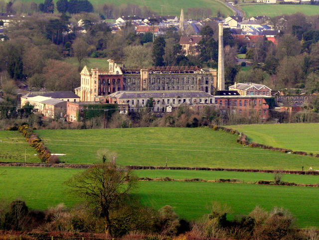 Ruined factory, Sion Mills © Kenneth Allen cc-by-sa/2.0 :: Geograph Ireland