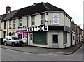 SU1385 : Corner of Rodbourne Road and Jennings Street, Swindon by Jaggery