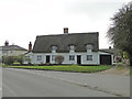 Thatched cottage on Tye Green