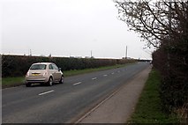 TA0621 : Ferry Road East by Graham Hogg