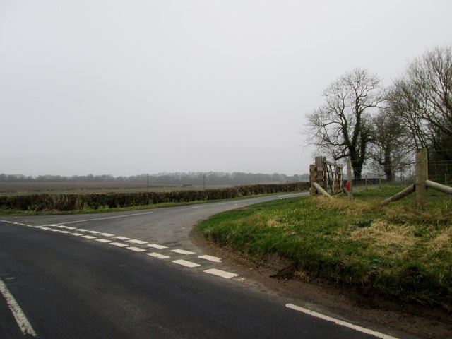 Minor  road  junction  from  Miles  Lane