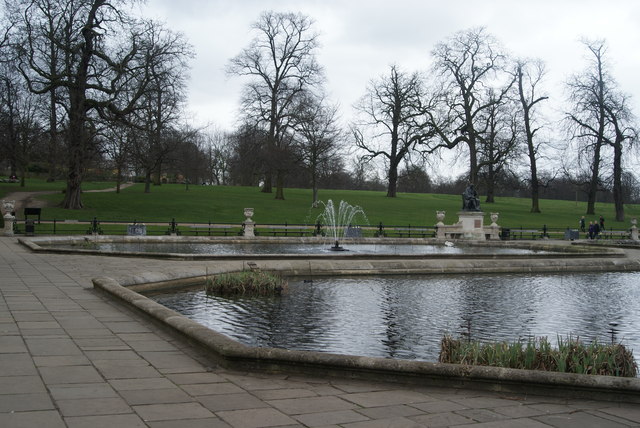 View of a fountain in the Italian Gardens from Hyde Park