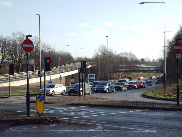 Queue on the A444 Stivichall &... © Robin Stott cc-by-sa/2.0 ...