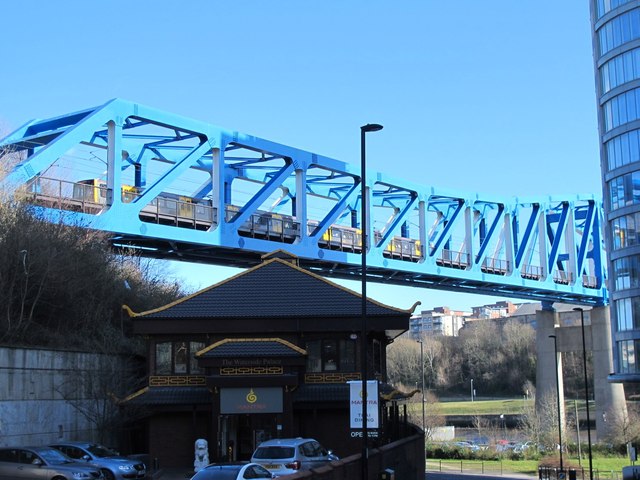 The Queen Elizabeth II Metro Bridge above Forth Banks, NE1