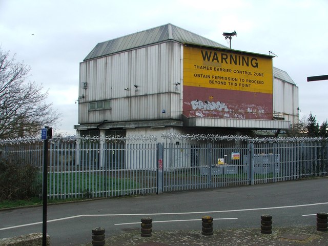 Central Way Pumping Station, Thamesmead © Chris Whippet :: Geograph ...