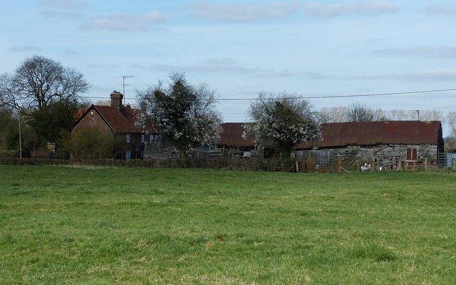 Upper Farm and old barn, Drayton Beauchamp