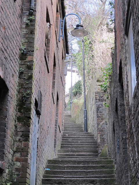Long Stairs, off Close, NE1 (2)