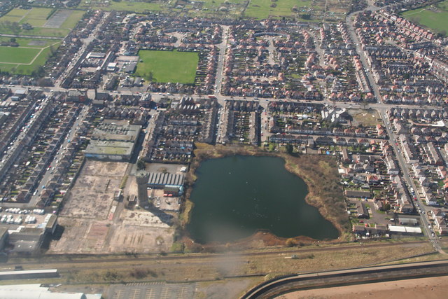 Chapman's Pond and the Water Tower, Cleethorpes: aerial 2015