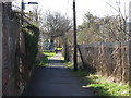 NZ1566 : Alleyway off Hexham Road, Throckley by Andrew Curtis
