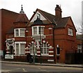 Kilburn Library, Queen