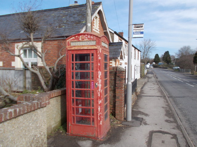 Mosterton: red telephone box