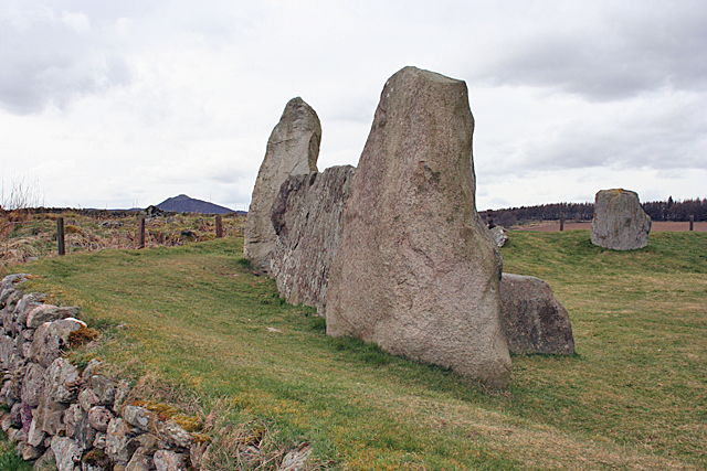 East Aquhorthies Recumbent Stone Circle (3)