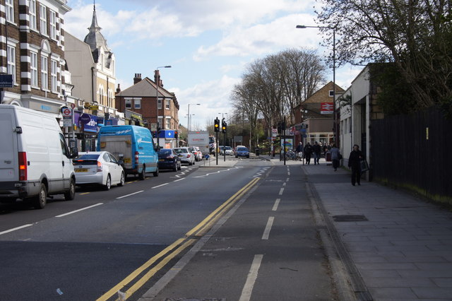 Coombe Lane Raynes Park © Mike Pennington Cc By Sa20 Geograph