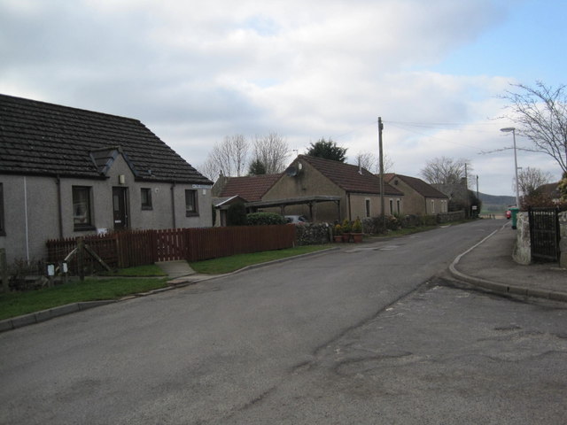 Cottages at Grange of Lindores © Les Hull cc-by-sa/2.0 :: Geograph ...