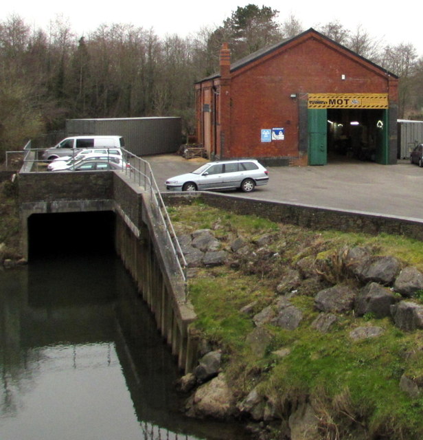 MOT garage on a riverbank, Pontarddulais \u00a9 Jaggery :: Geograph Britain ...