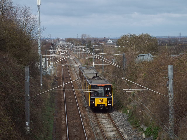 Tyne & Wear Metro near Fulwell,... © Malc McDonald :: Geograph Britain ...