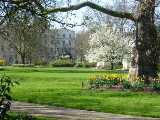The Crescent Gardens within Park Crescent
