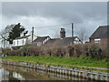 Macclesfield Canal:  waterside buildings