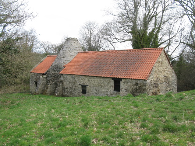 Derwentcote Steel Furnace © G Laird cc-by-sa/2.0 :: Geograph Britain ...