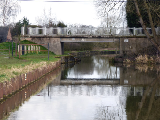 Trent and Mersey Canal:  Eltonmoss Bridge No 160