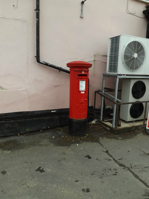 Post Office Wyverstone Road George V Postbox