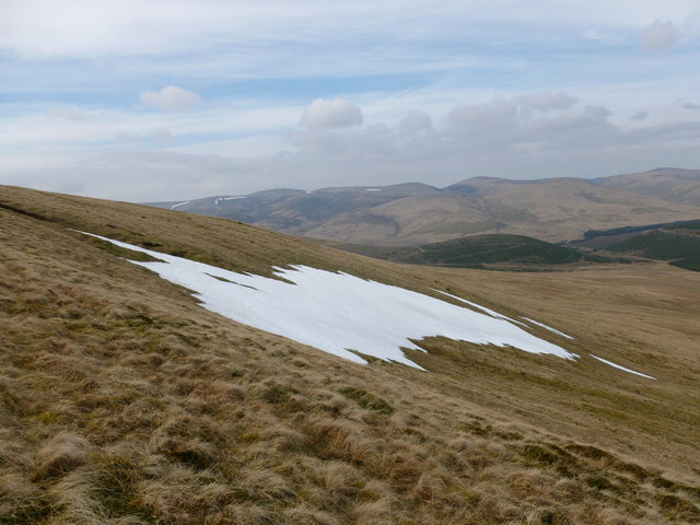 Snow patch on Comb Law