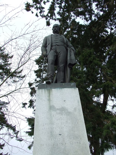 Hillsborough, Statue of Arthur Hill