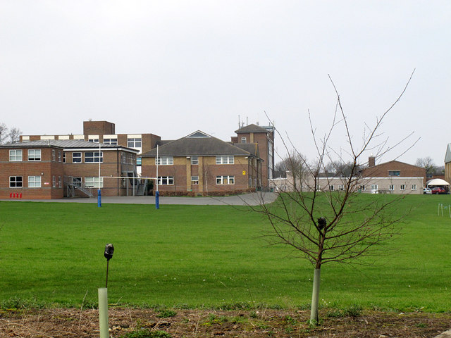 Buildings of Bexley Grammar School (1) © Stephen Craven :: Geograph ...