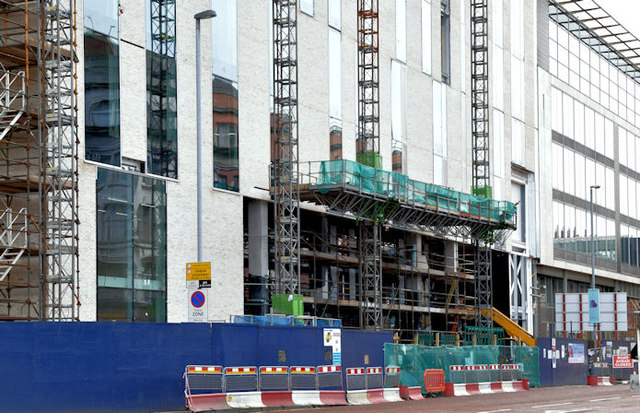 Block "B", University of Ulster site, Belfast - April 2015(1)