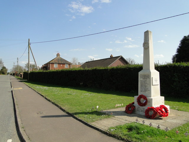 Bressingham War Memorial in High Road