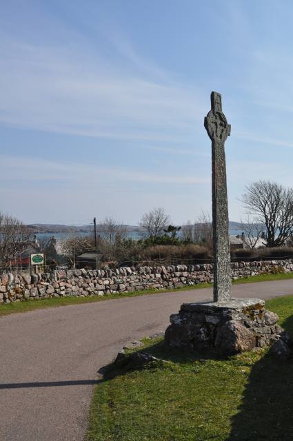MacLean's Cross, Iona