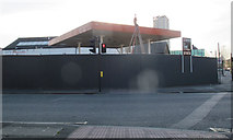 TQ3478 : Closed Total garage, St James's Road, Bermondsey by Stephen Craven