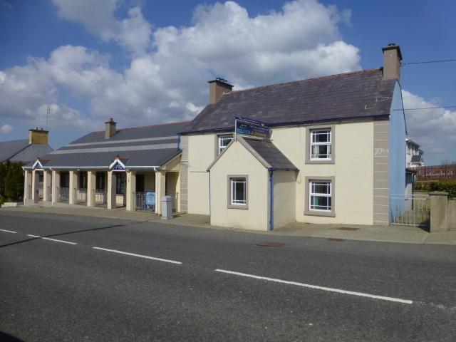 Hilltop Restaurant, Kilmacrenan © Kenneth Allen :: Geograph Ireland