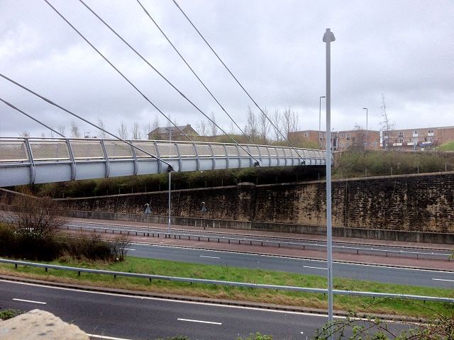 Footbridge over Aire Valley Road (A650)