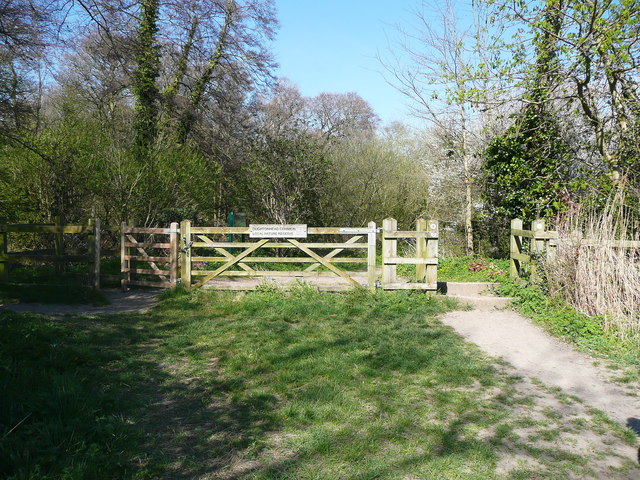 Gateway into Oughtonhead Common Nature Reserve