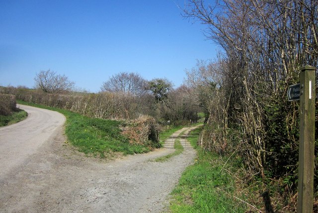 Bridleway to Lemalla © Derek Harper :: Geograph Britain and Ireland