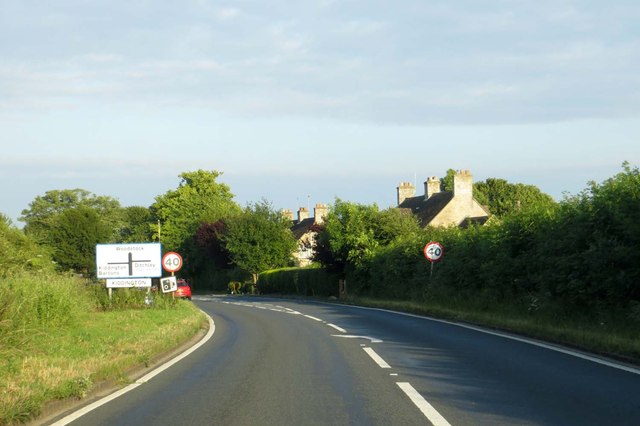 The A44 through Kiddington