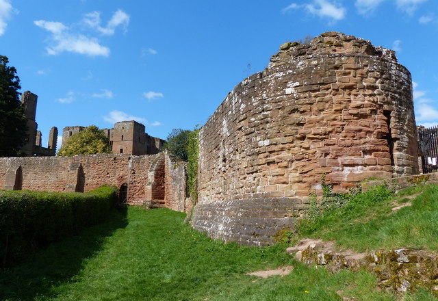 Mortimers Tower At Kenilworth Castle © Mat Fascione Cc By Sa20