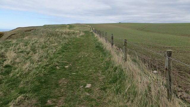 Coast path near Sandend