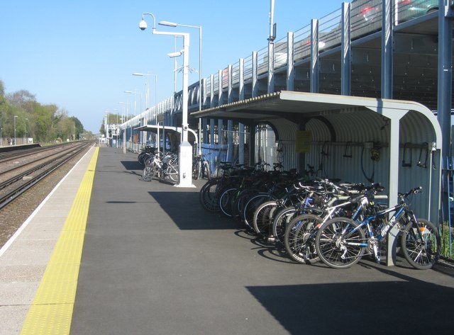 Platform 2 - Fleet station