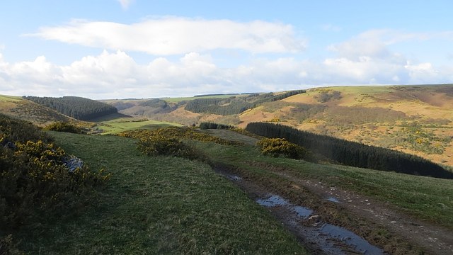 Den Of Auchmedden, Aberdeenshire - Area Information, Map, Walks And More