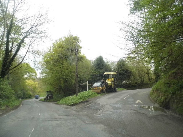 Bordehill Lane at the junction of Copyhold Lane