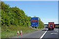 Advance sign for Gloucester services on M5