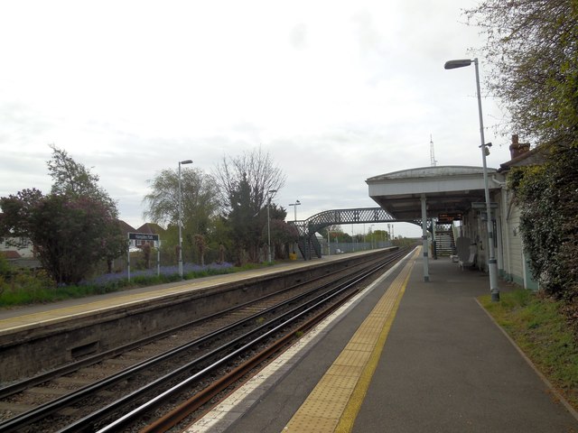 Hampden Park Station © Paul Gillett cc-by-sa/2.0 ...