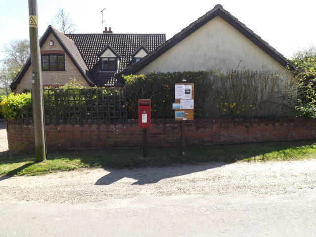 Low Road Postbox